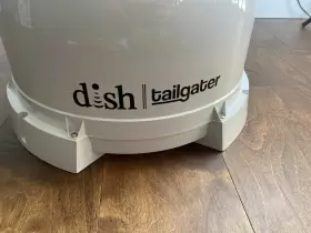 Vq4400 Dish Network King Tailgater 3 Satellite Tv Antenna #2