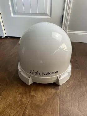 Vq4400 Dish Network King Tailgater 3 Satellite Tv Antenna