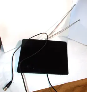 33688 Ge Pro Flat Panel Hd Antenna - 30 Mile Range Donftt Need Any More