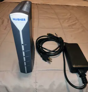 Ht1100 Hughes Net Network Satelite Reciever With Lan Adaptor Including Power Supply