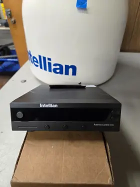 B4-209s Intellian With Acu 13 Inch Satellite Tv System