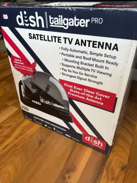Rdtp4900r King Dish Playmaker Pro By King. Transparent Black. Dual Portable Antenna